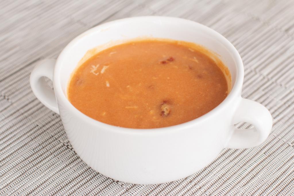 Sopa de tomate (item com desconto na semana de Páscoa)
